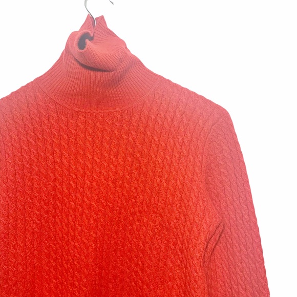 🎄 3/$15 Talbots Red Pure Cashmere Turtleneck Sweater MP - Picture 2 of 8